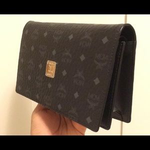 MCM wallet on “chain”